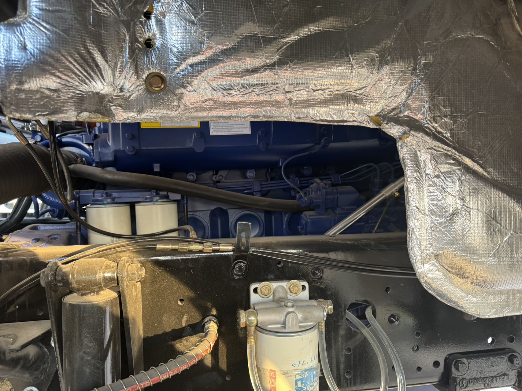 
								Shacman 6×4 Dump Truck full									