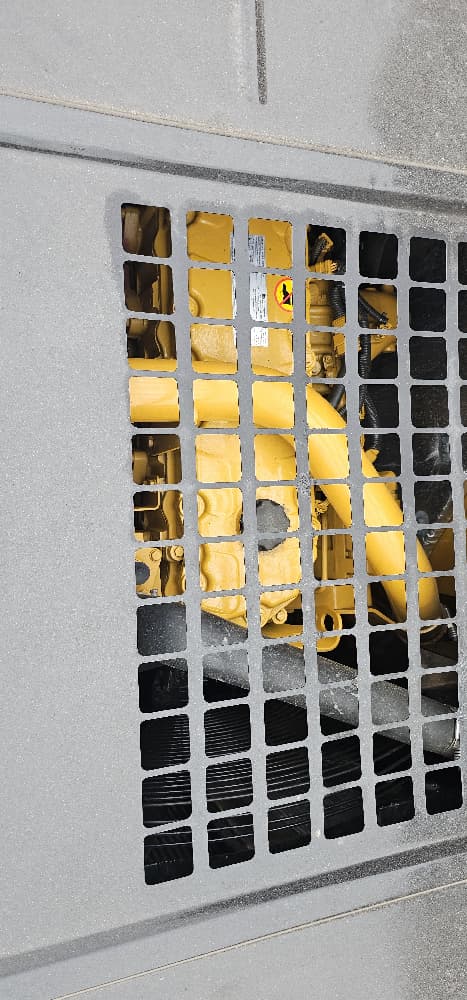 
								CAT Excavator 330D2L full									