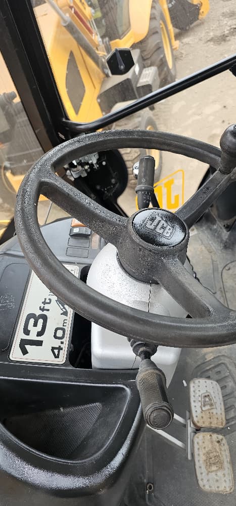 
								JCB 3CX BACKHOE full									