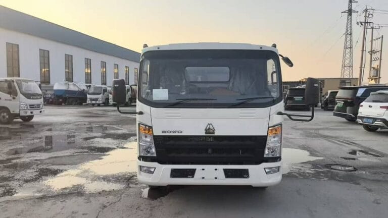 Howo water truck