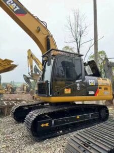 CAT 320D2