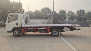 Howo 4×2 wrecker truck