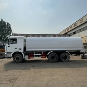 Shacman Water truck