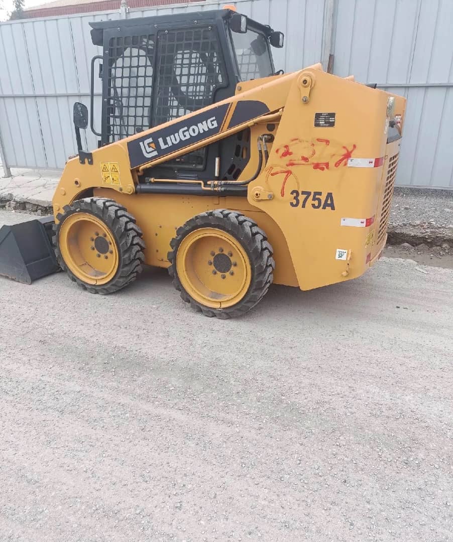 
								Liugong Skid steer full									