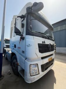 Shacman X3000 truck head