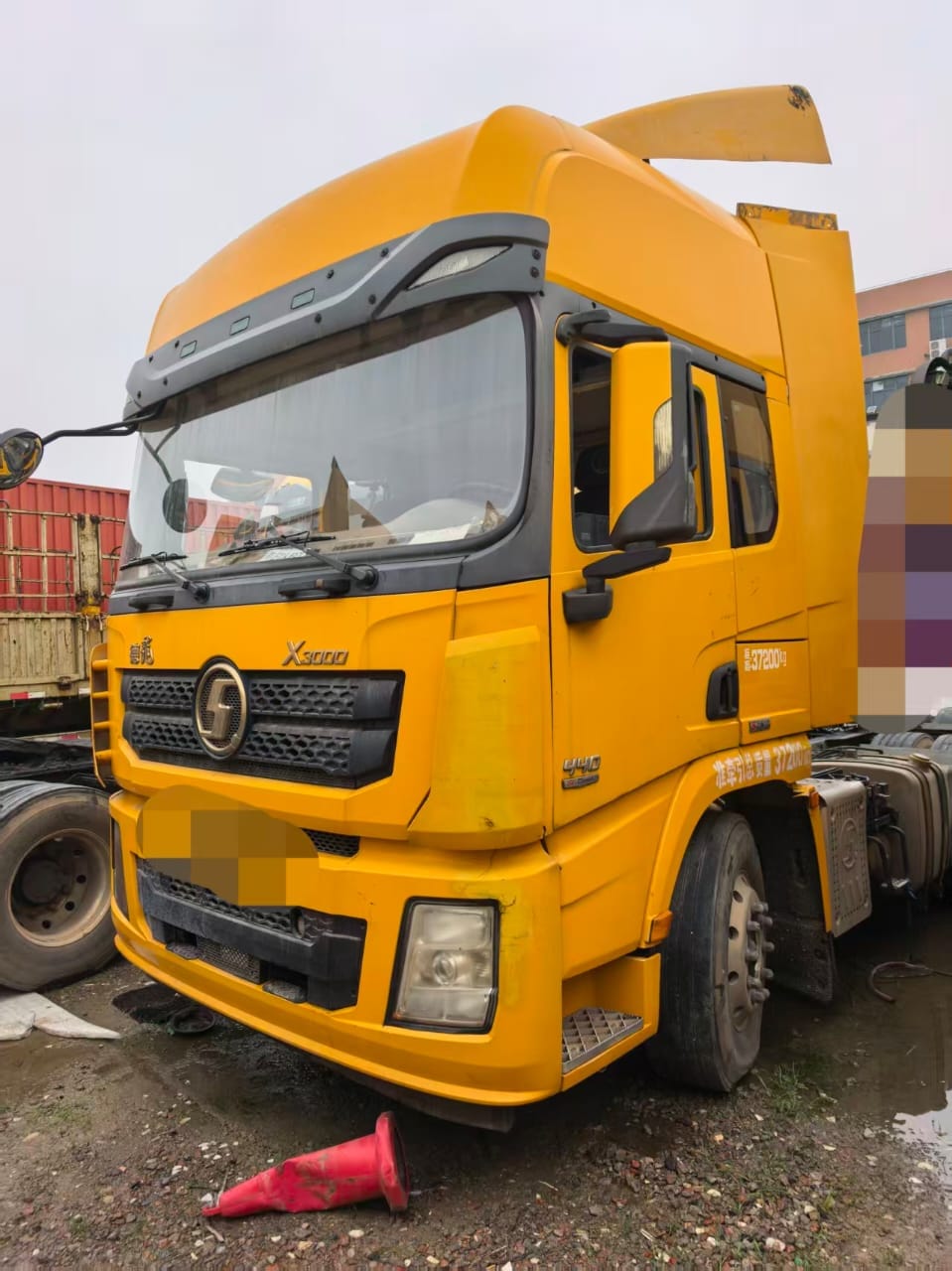 
								Shacman X3000 truck head full									