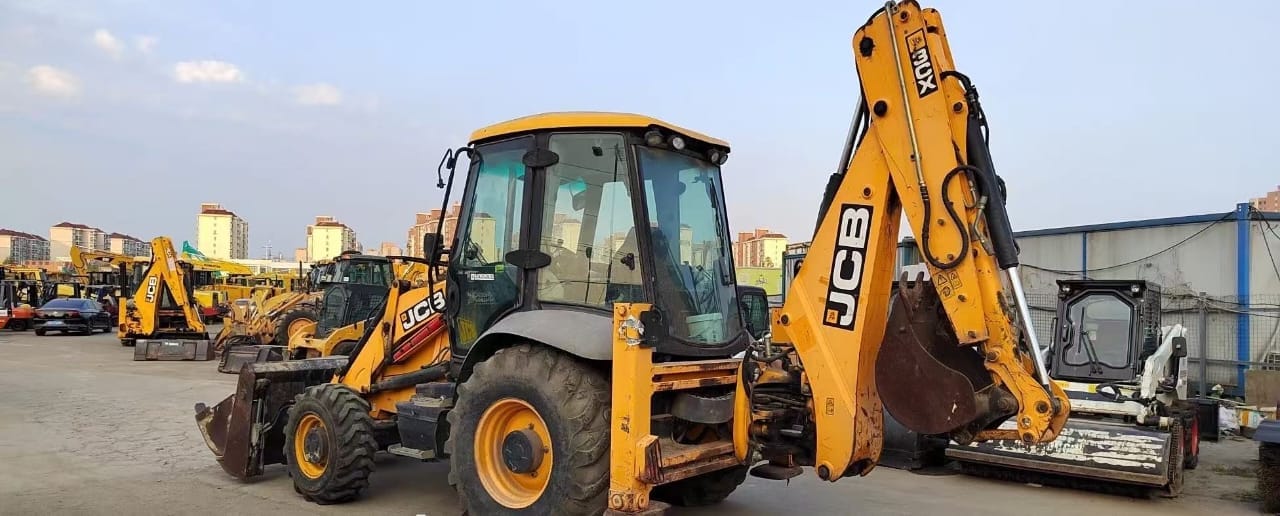 
								Jcb 3cx full									