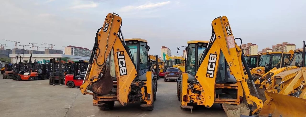 
								Jcb 3cx full									