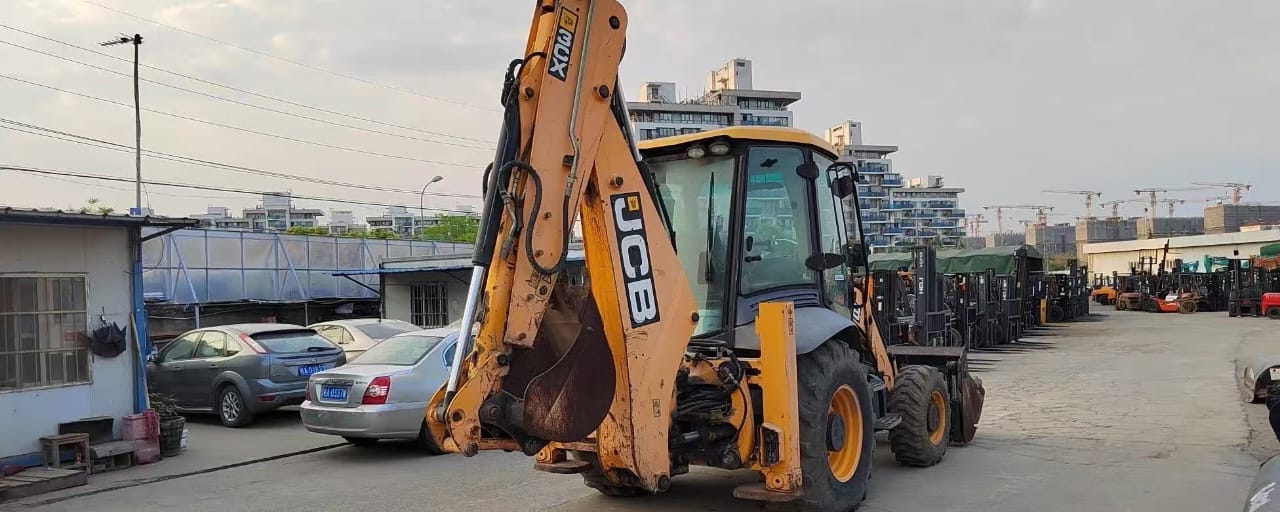 
								Jcb 3cx full									