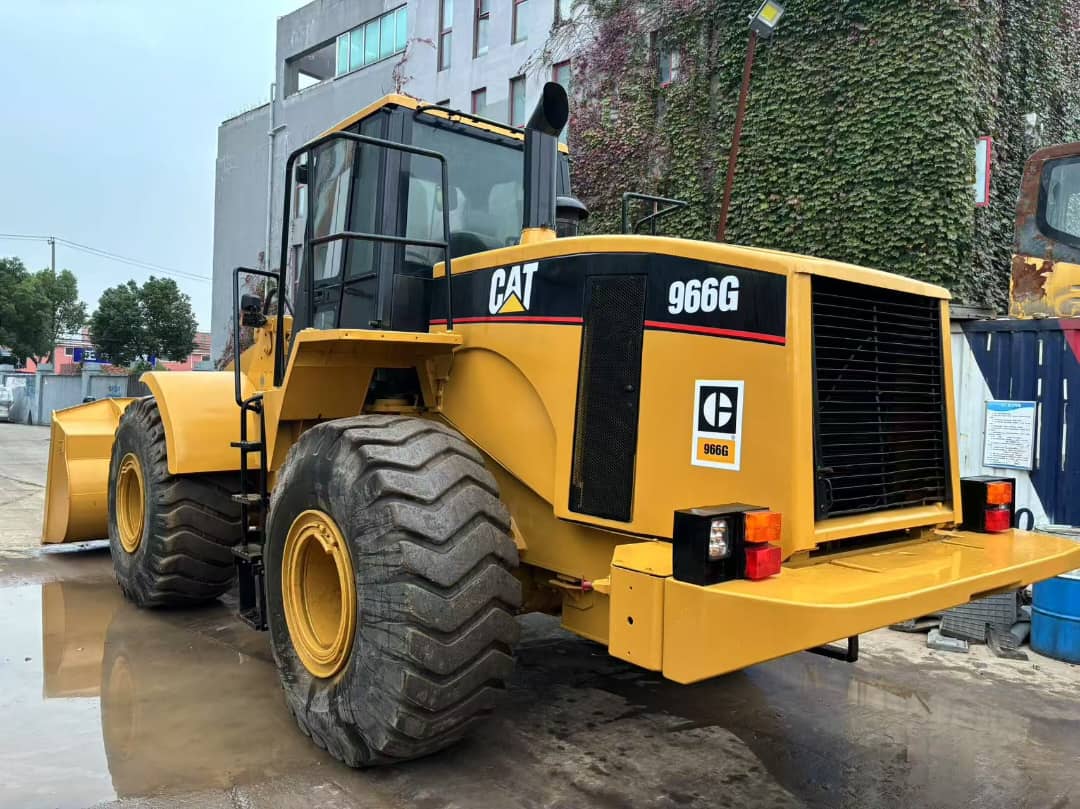 
								CAT wheel loader full									