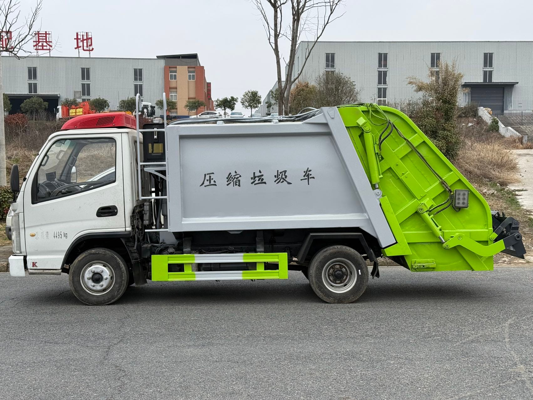 
								Kaima Blue-Plate Compressed Garbage Truck full									