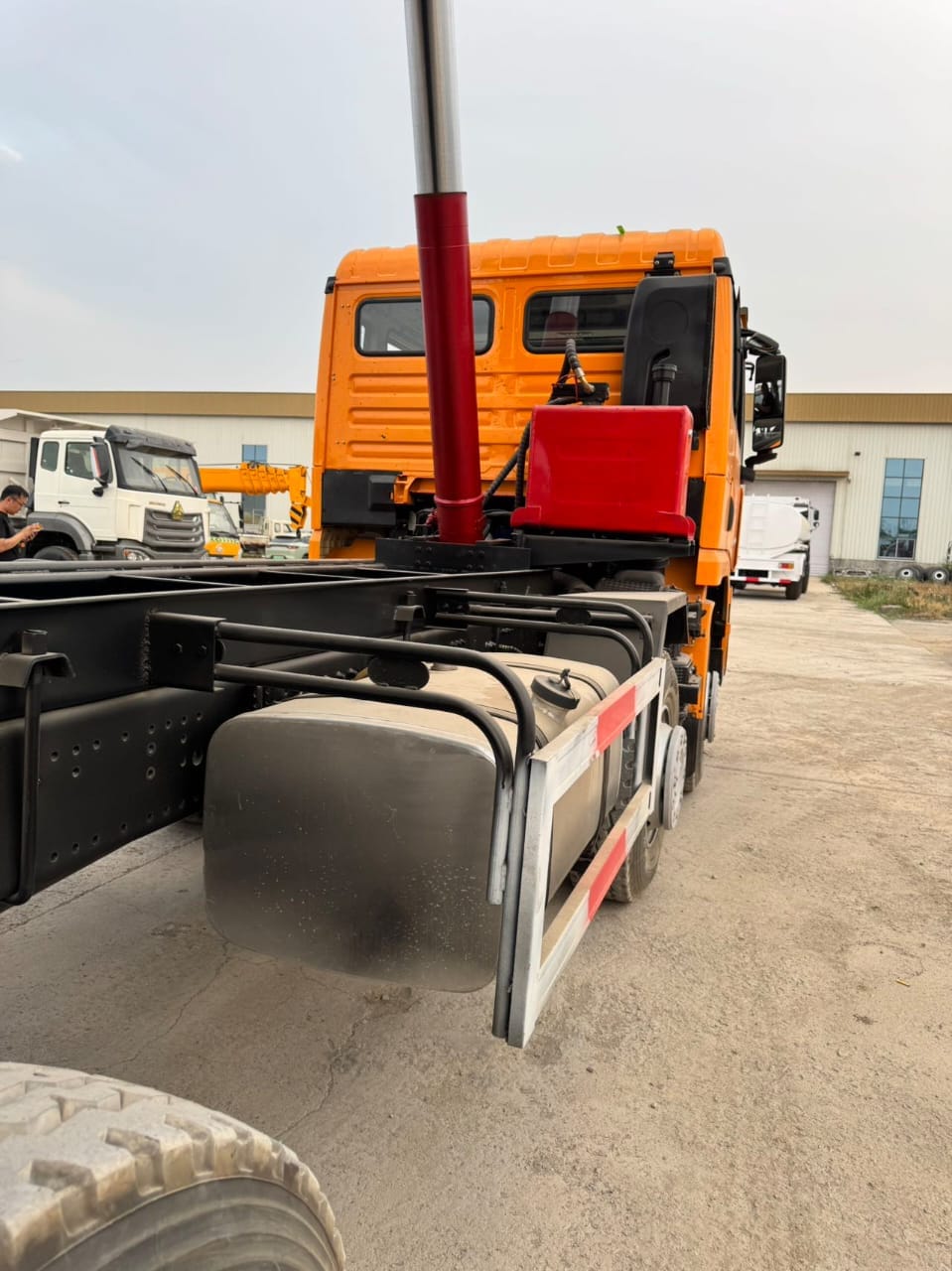 
								Shacman X3000 dump truck full									