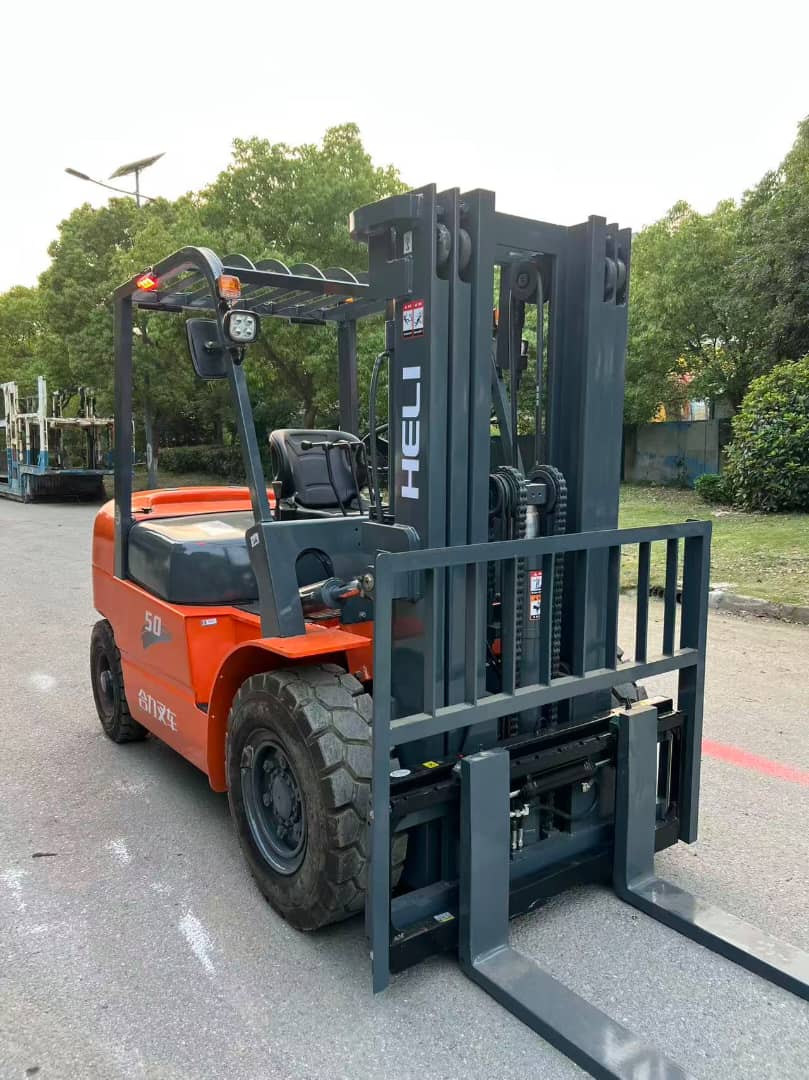 
								Heli forklift full									