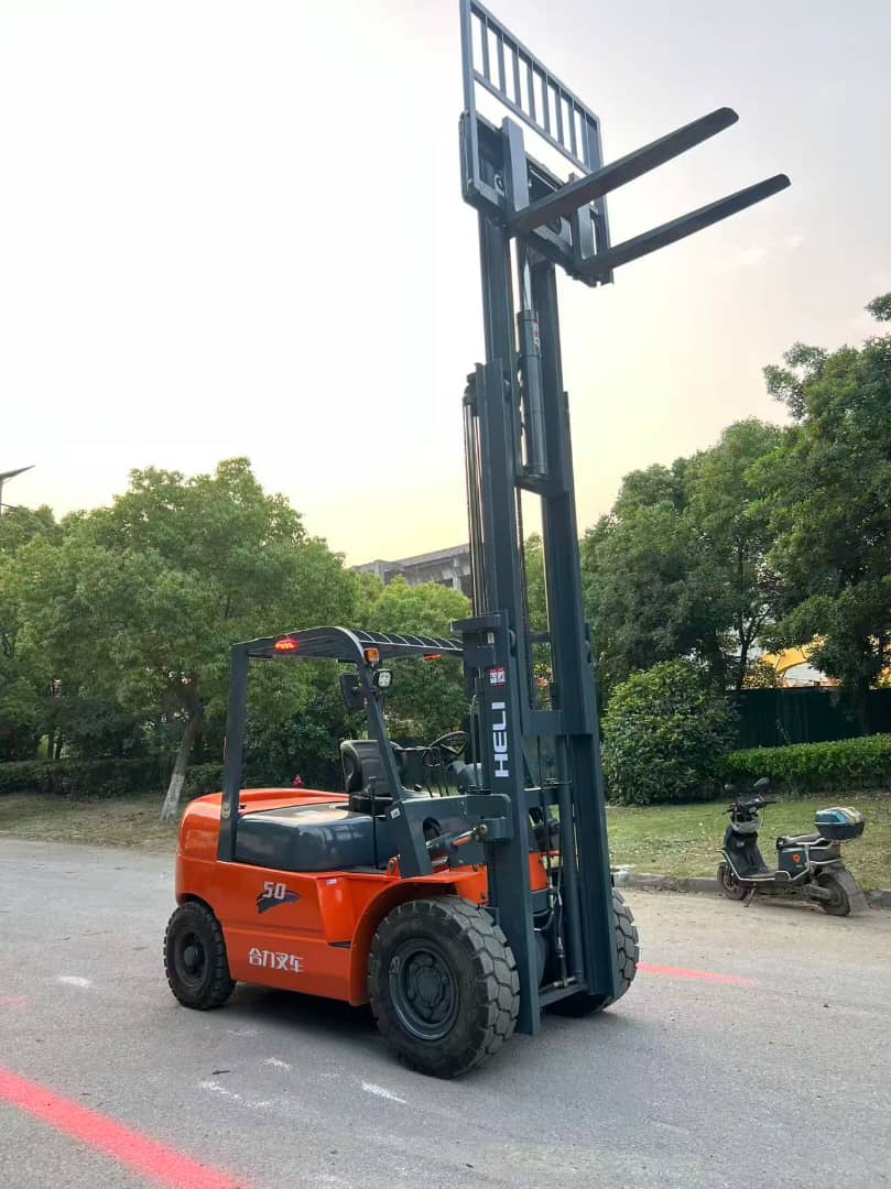 
								Heli forklift full									