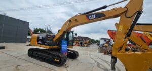 CAT 320D2 L